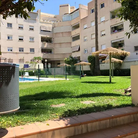 Teatinos Pool Málaga
