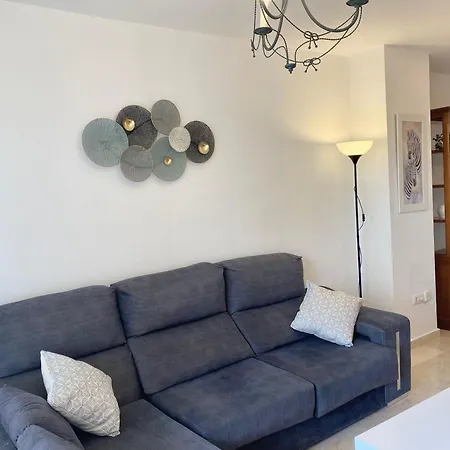 Teatinos Pool Apartman *
