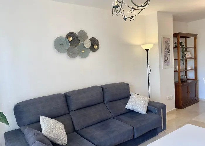 Teatinos Pool Apartment *